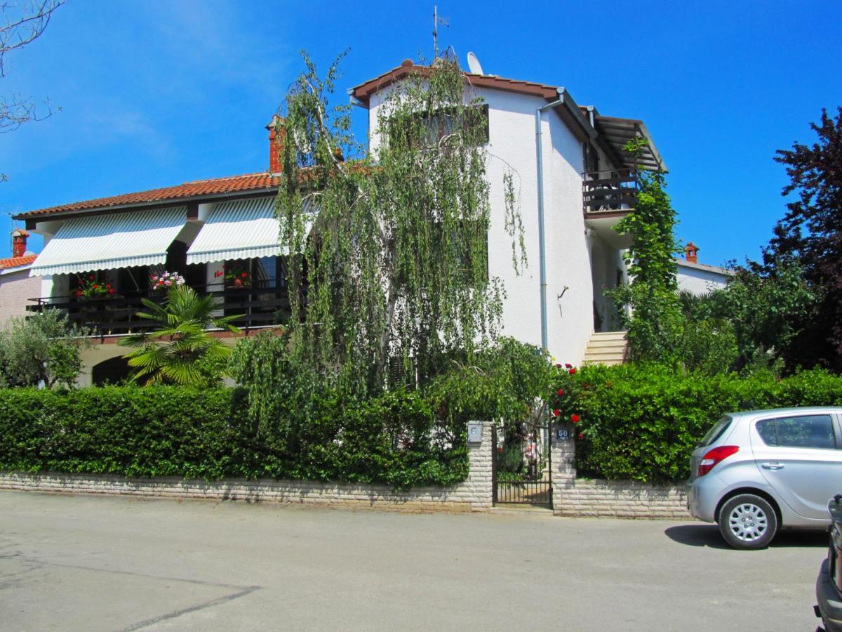 Apartments Zrinka 793 Пореч Экстерьер фото